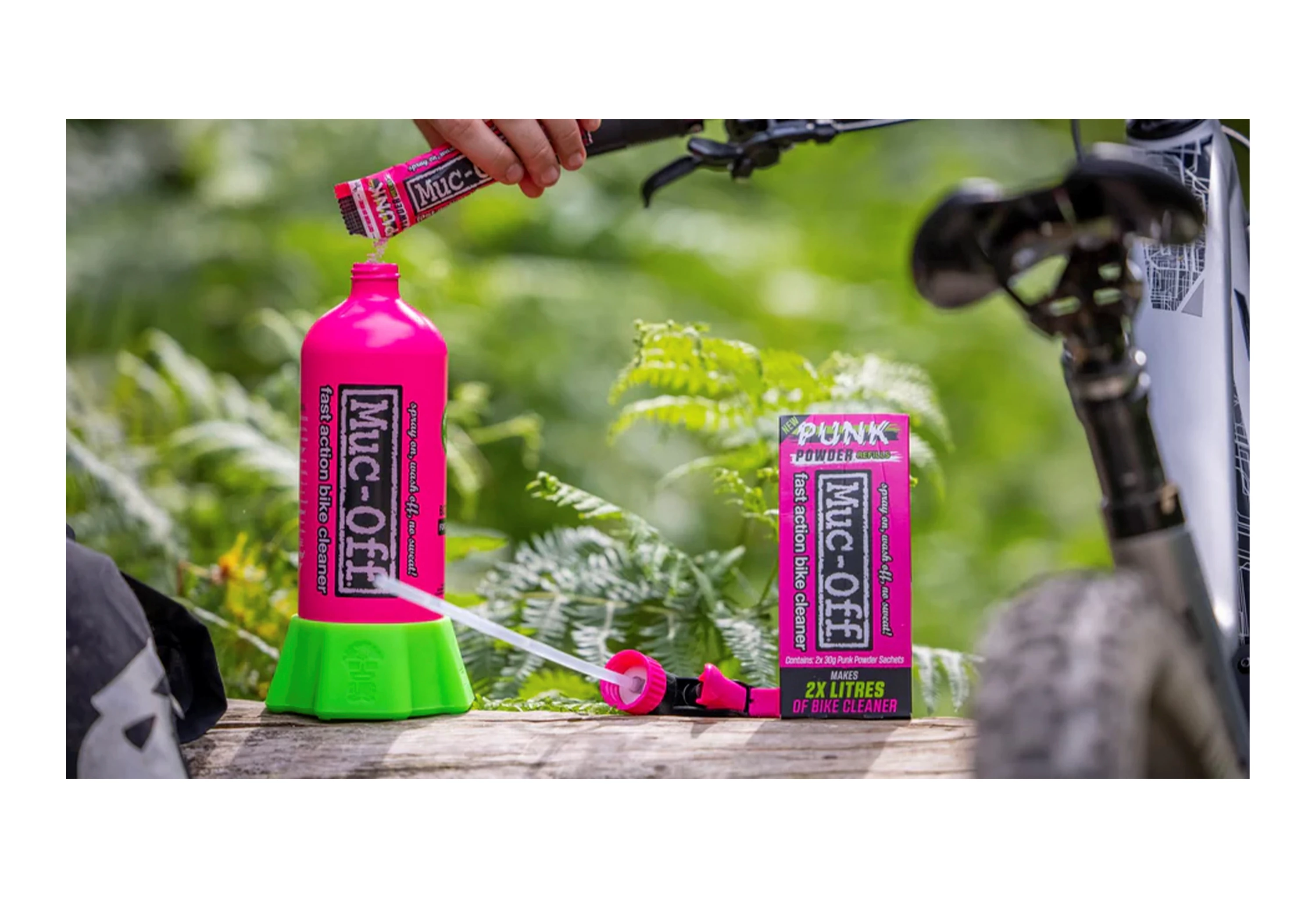 Muc-Off Pink Bottle For Life Bundle