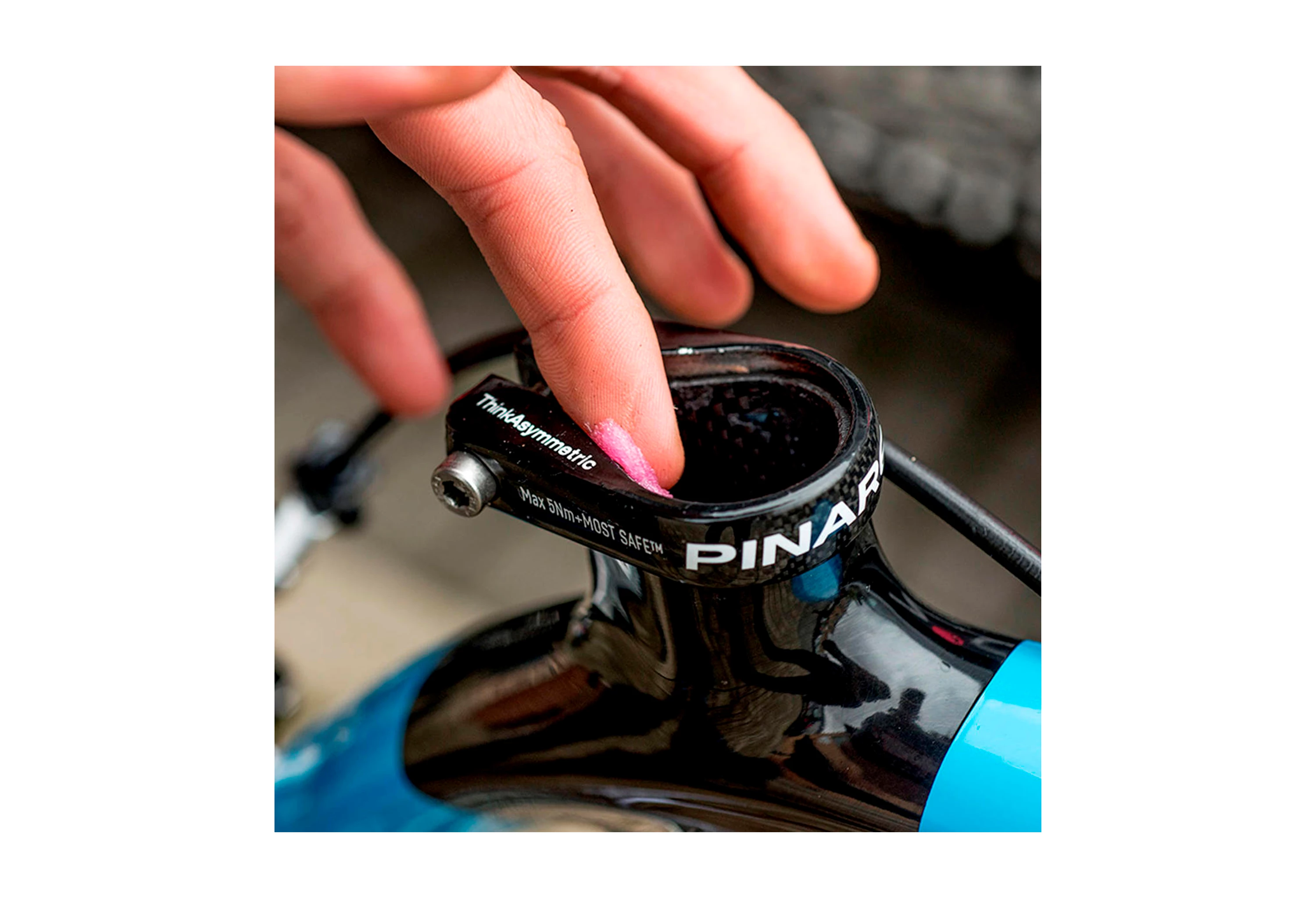 Muc-Off Carbon Gripper 75g