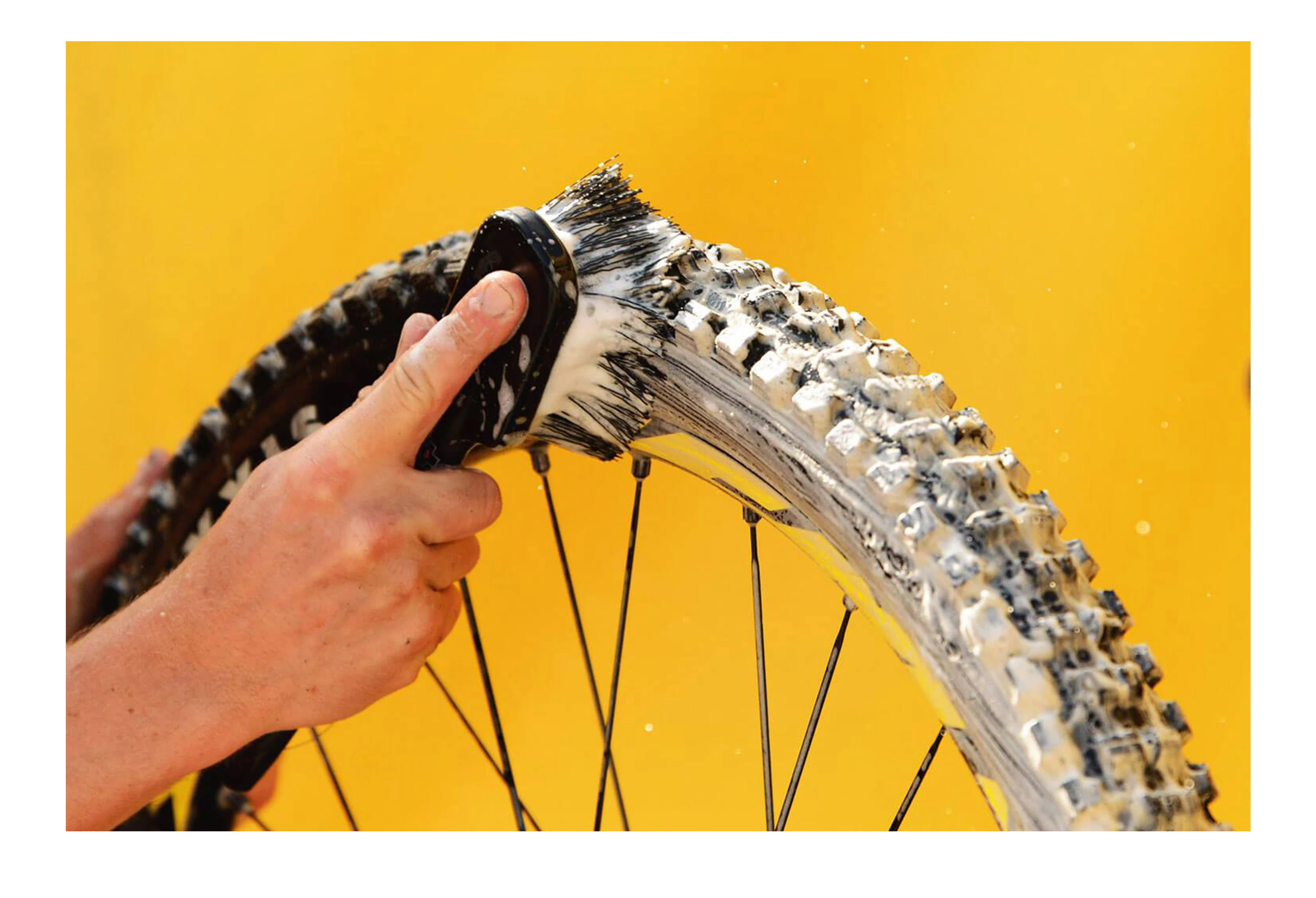 Muc-Off Sort Tyre & Cassette brush