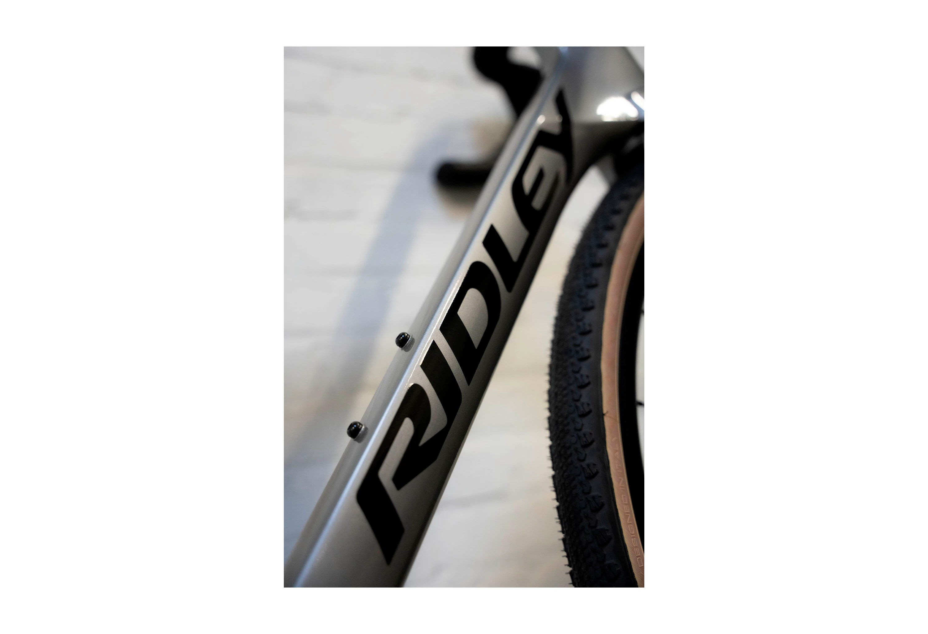 Ridley Empress Grey Kanzo Fast SRAM Rival XPLR