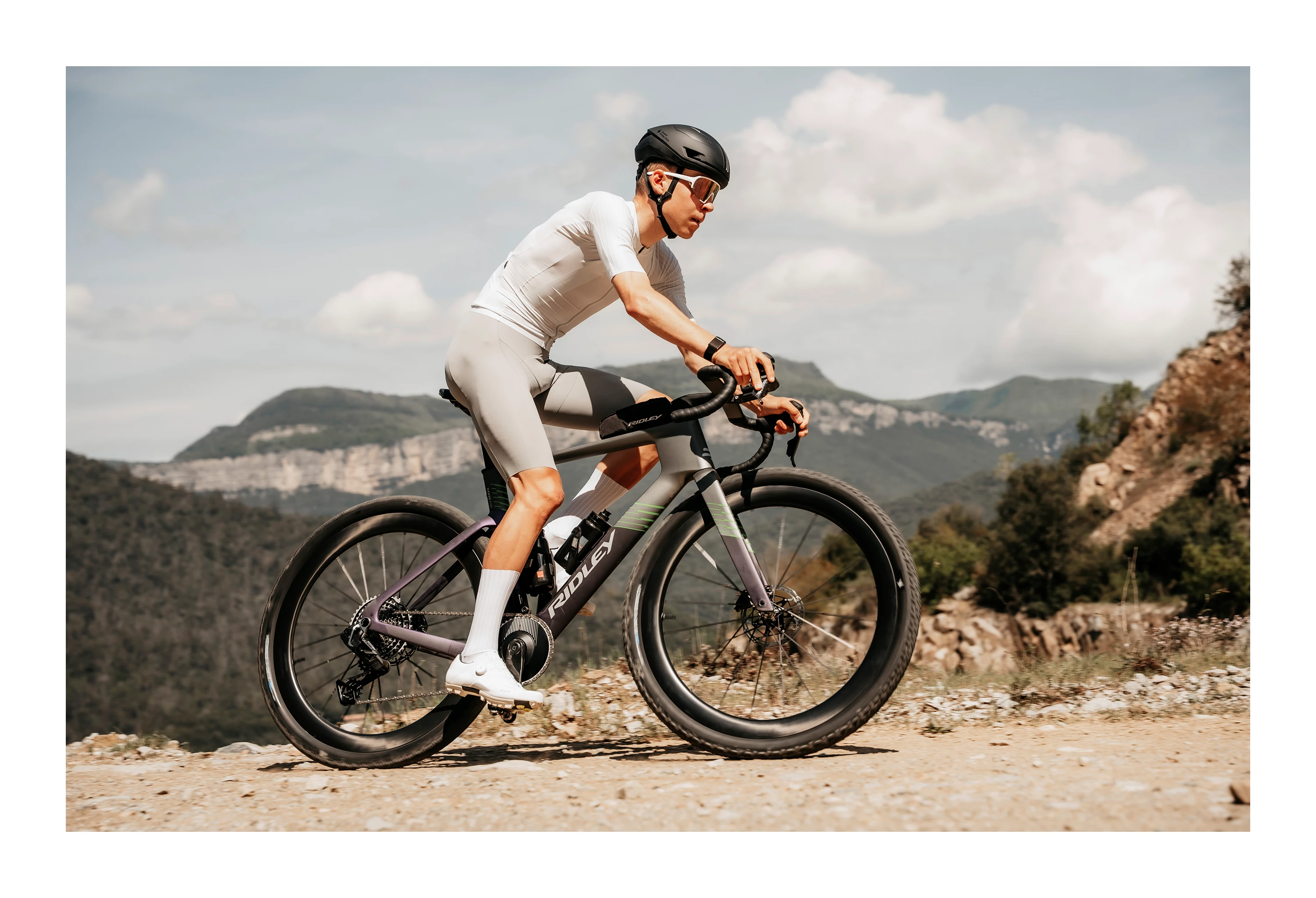 Ridley Black Kanzo Fast 2.0 SRAM Force XPLR