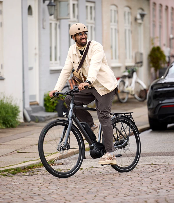 Mand På Batavus Herre Elcykel