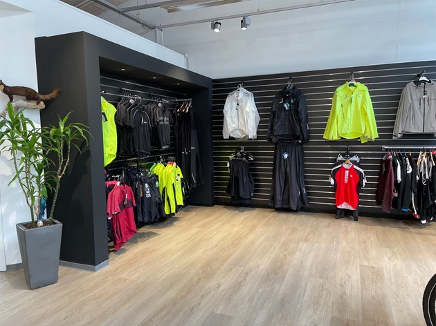 Fri Bikeshop Silkeborg Cykeltøj