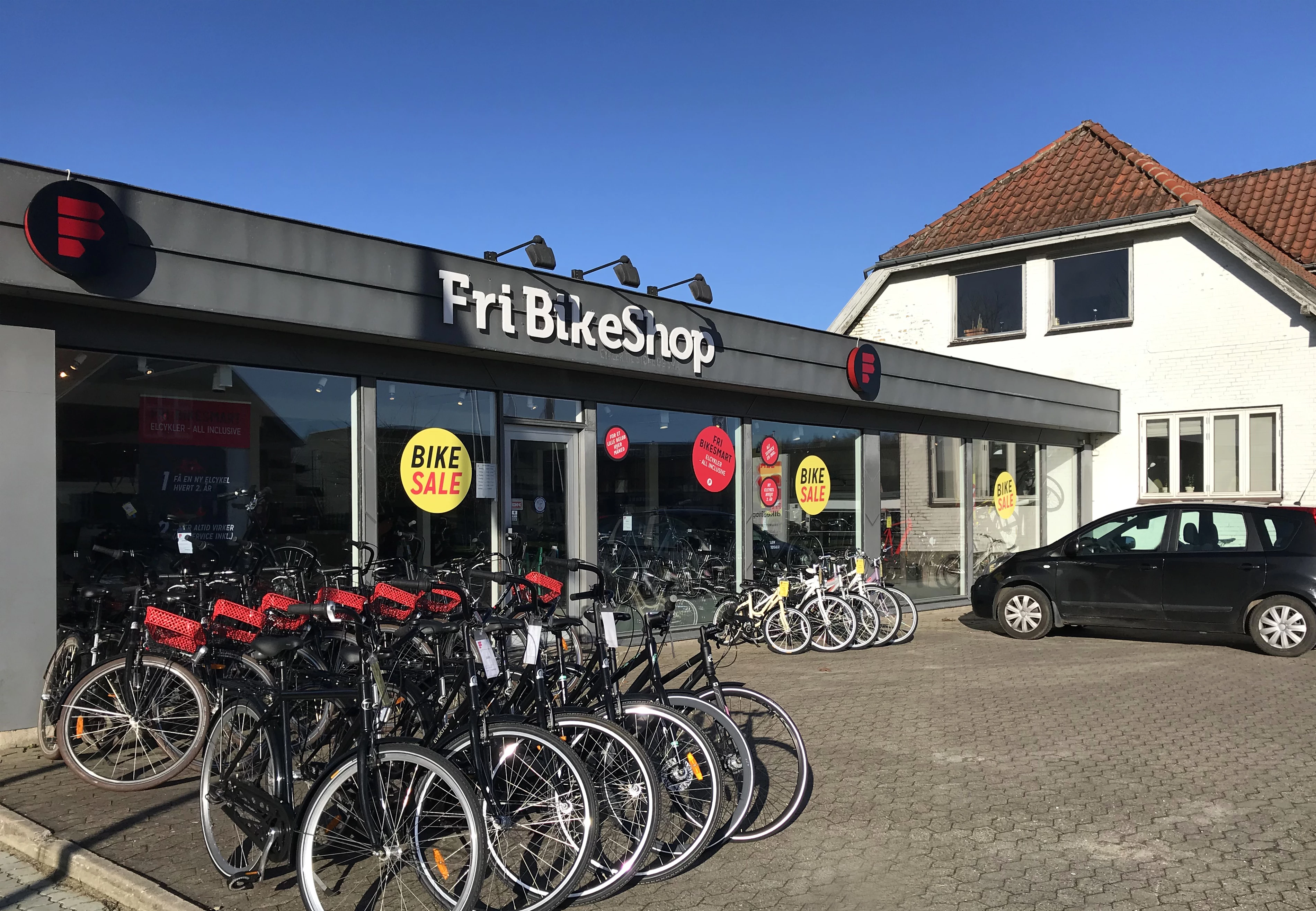 Fri BikeShop Odense S Facade