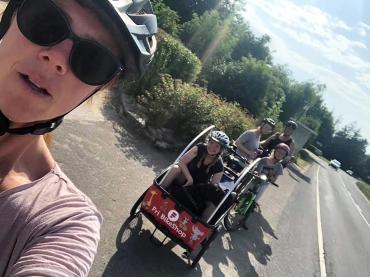 Rikke Personbillede Med Ladcykel