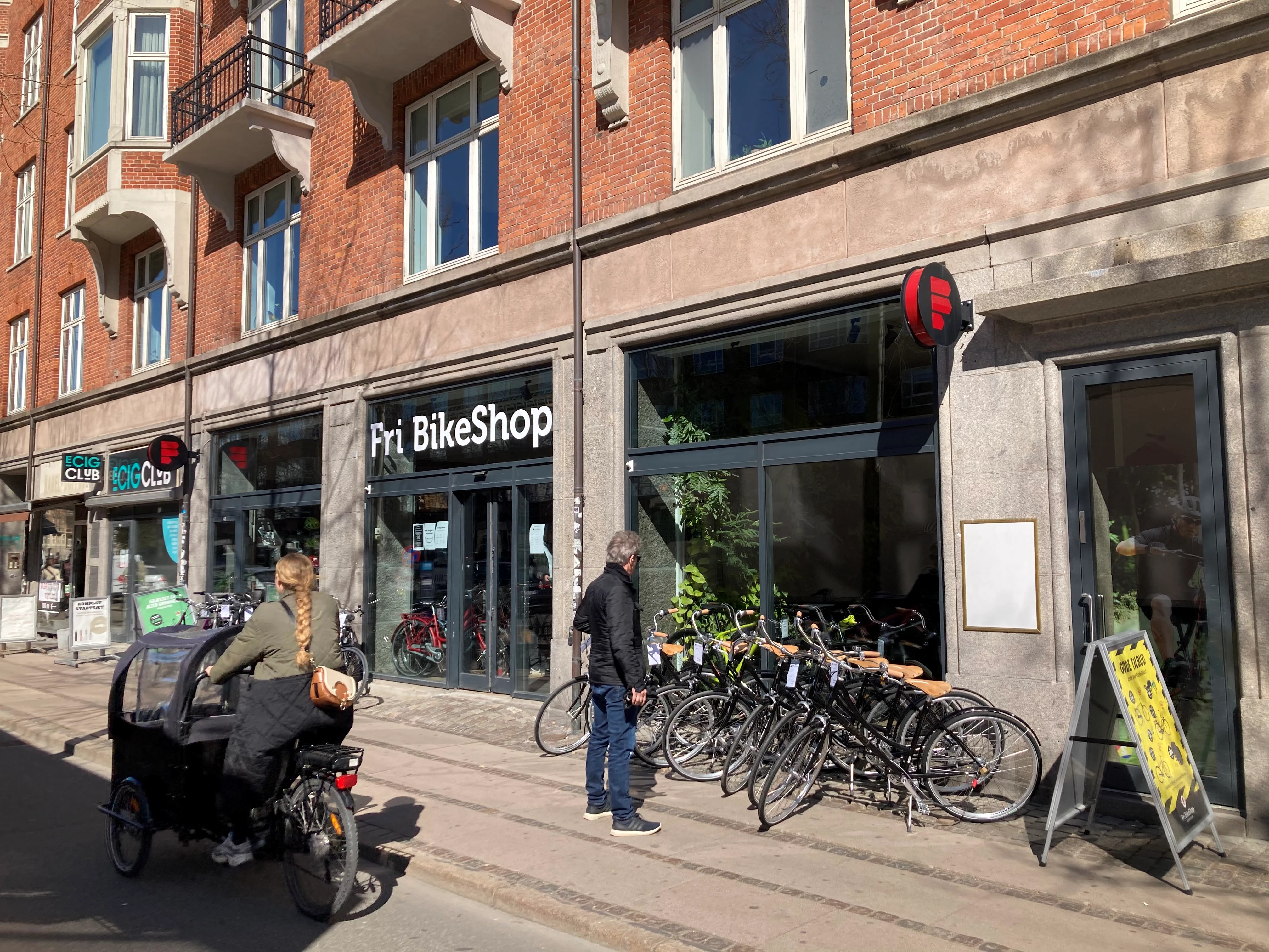 Fri BikeShop København Ø Østerbrogade Facade